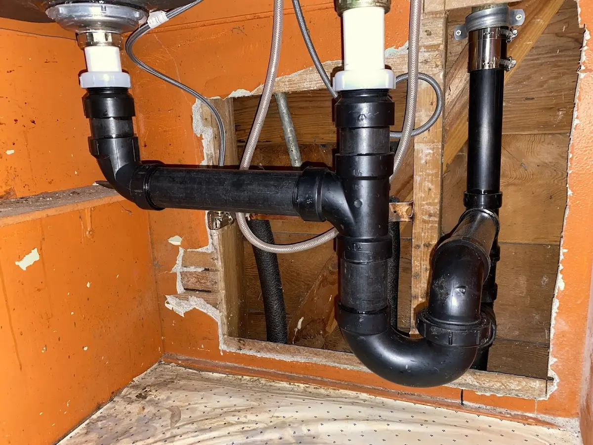 Professional Pipe Bursting equipment and tools on the job in Lansdowne